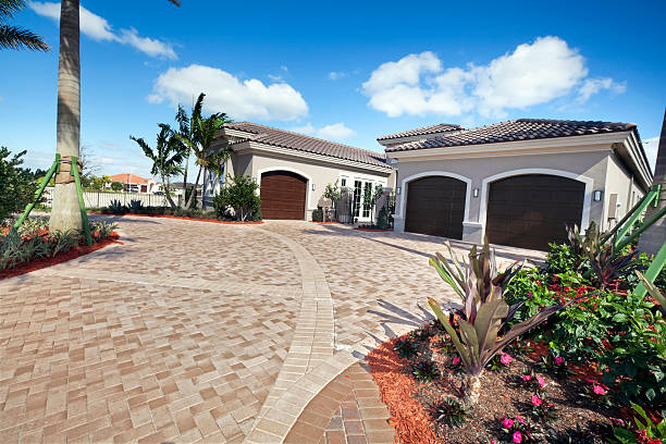 Best Decorative Driveway Pavers  in Sughter, LA